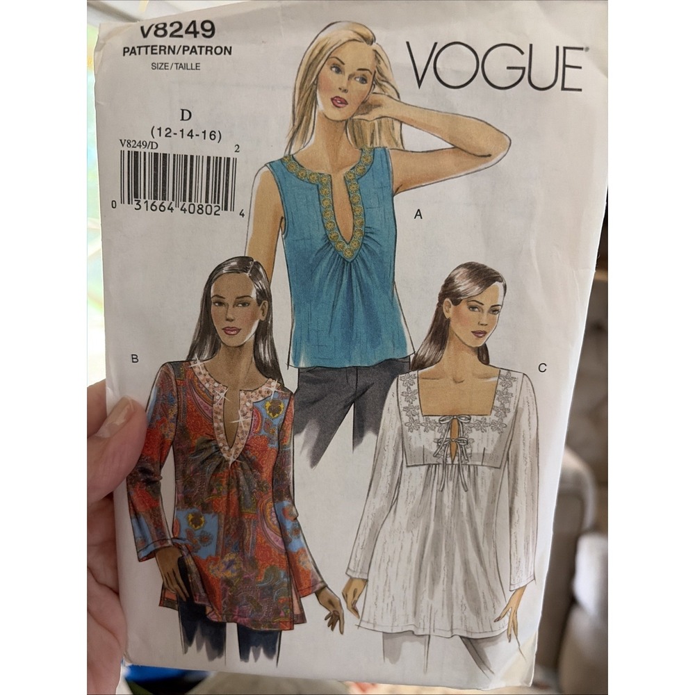Vogue V8249 Sz 12-16 Misses Top Tunic Sleeve Variations Uncut Sewing Pattern